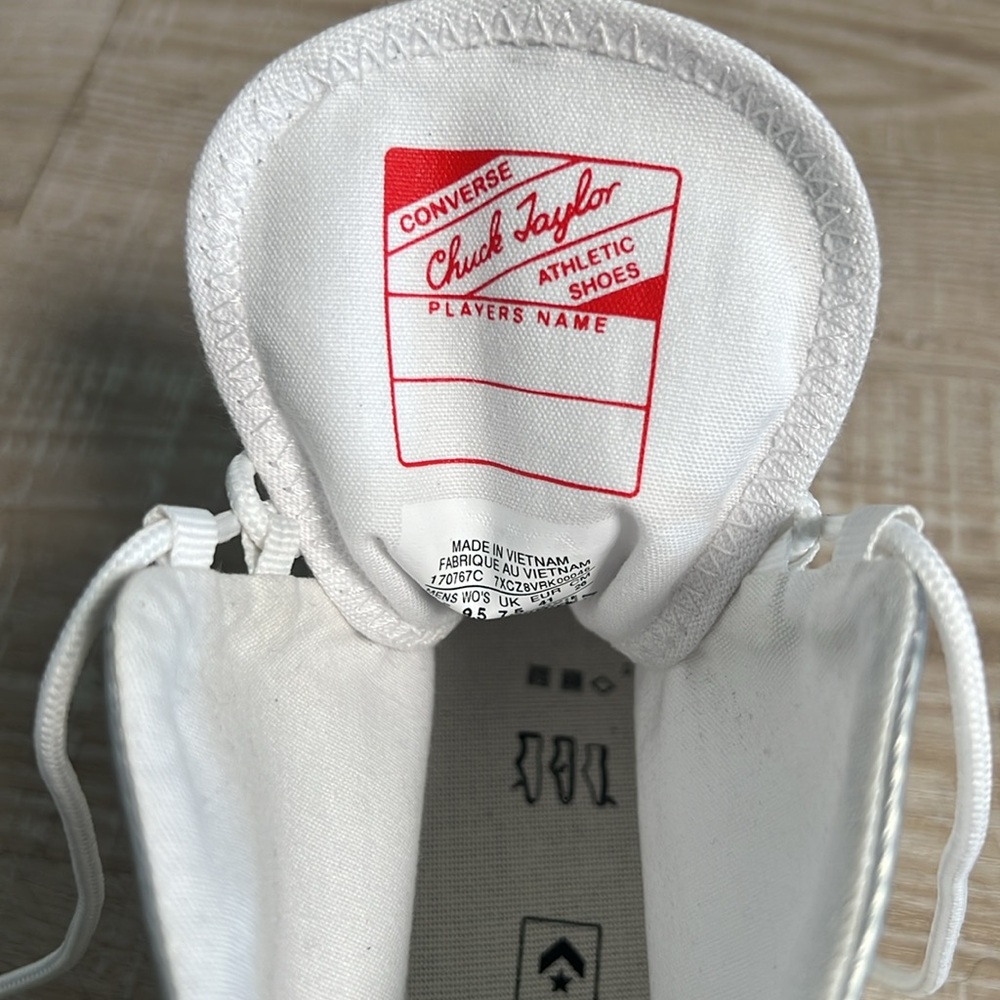 Reflective Converse - image 7